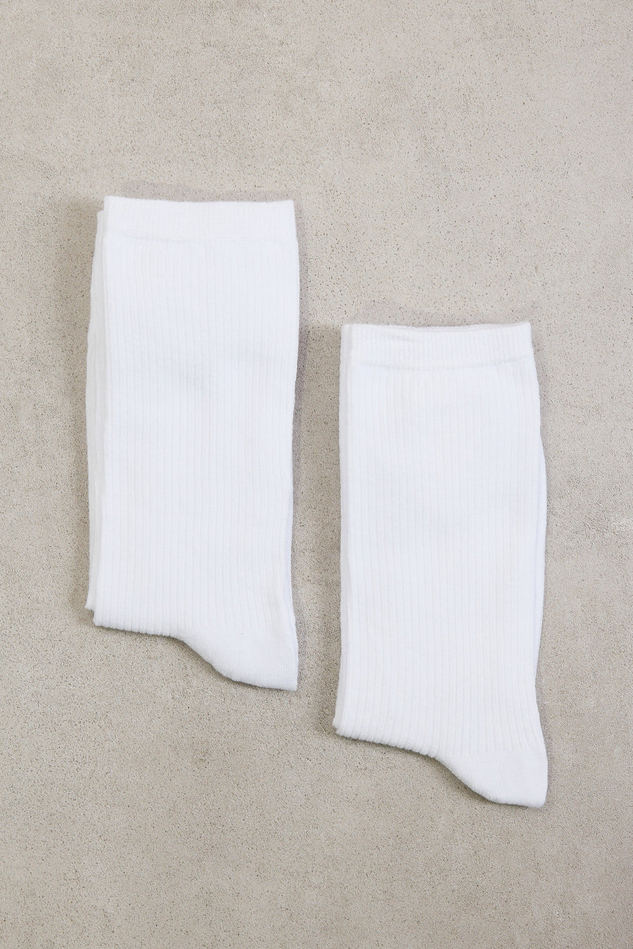 White_Socks-2-Pack-addax