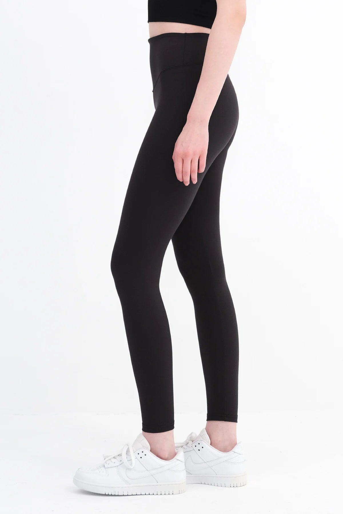 Black_High-Waisted-Shaping-Leggings-addax