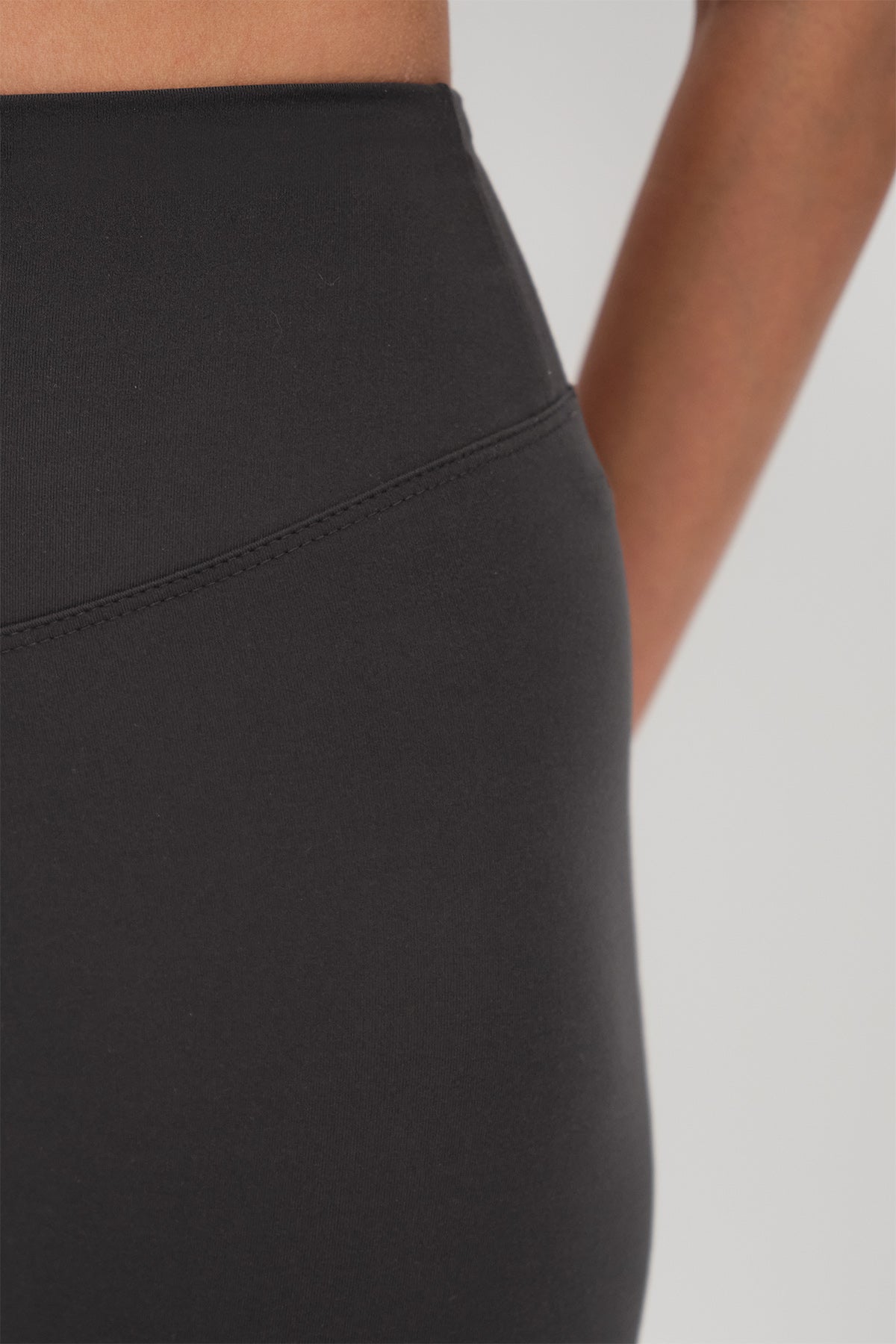 Charcoal_High-Waisted-Shaping-Leggings-addax