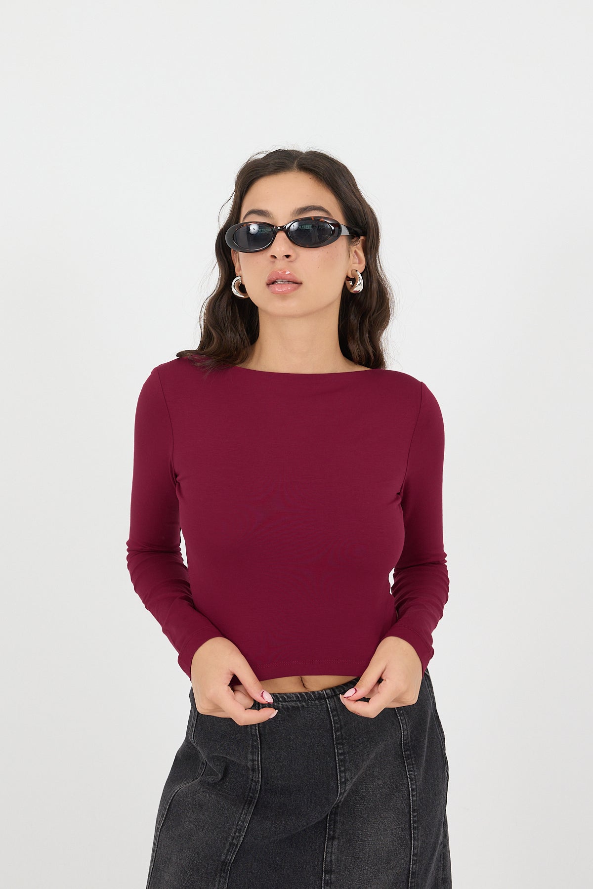 Burgundy_Low-Rise-Long-Sleeve-Crop-Blouse-addax