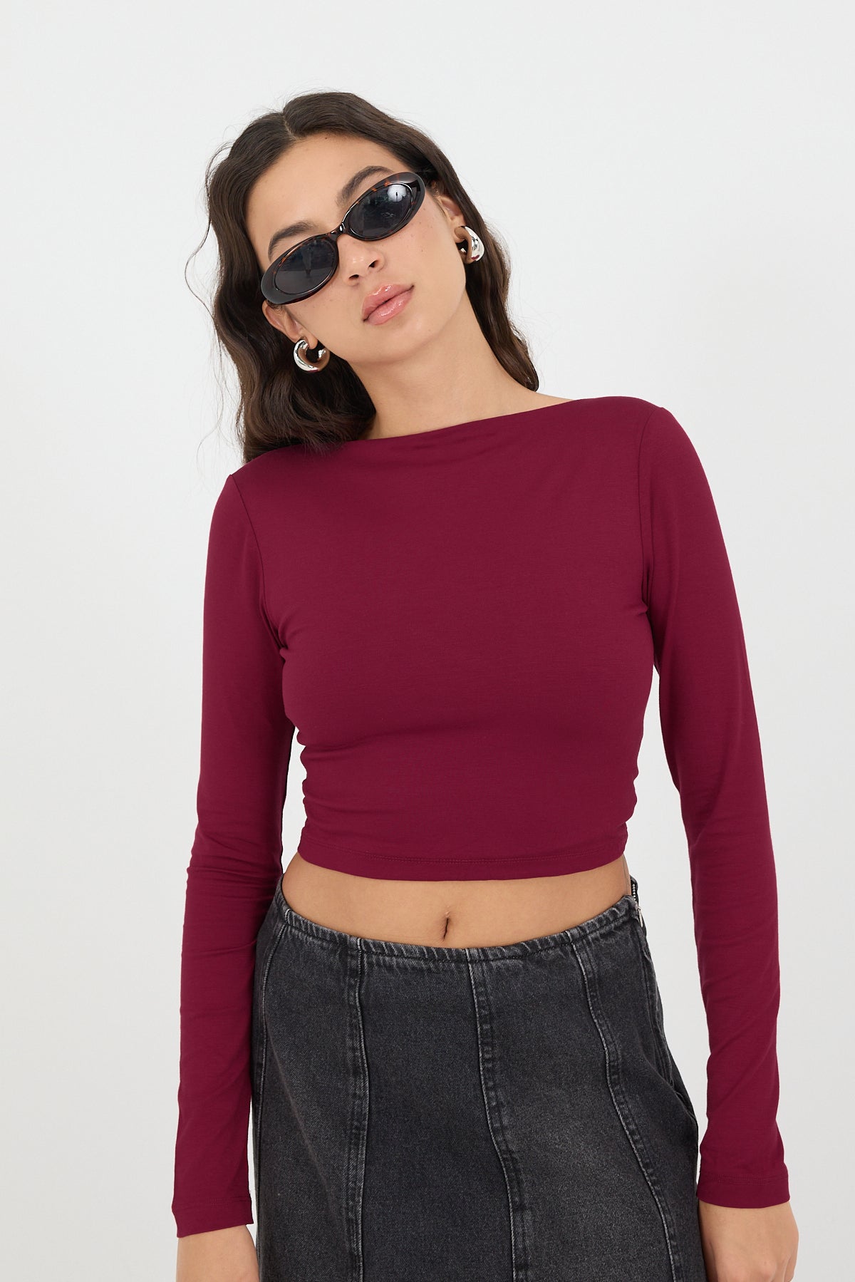 Burgundy_Low-Rise-Long-Sleeve-Crop-Blouse-addax