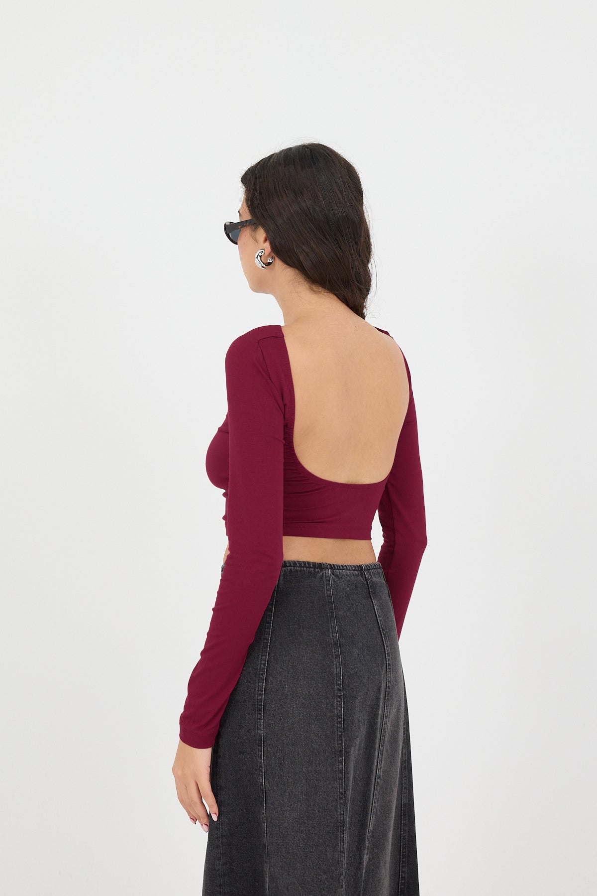 Burgundy_Low-Rise-Long-Sleeve-Crop-Blouse-addax