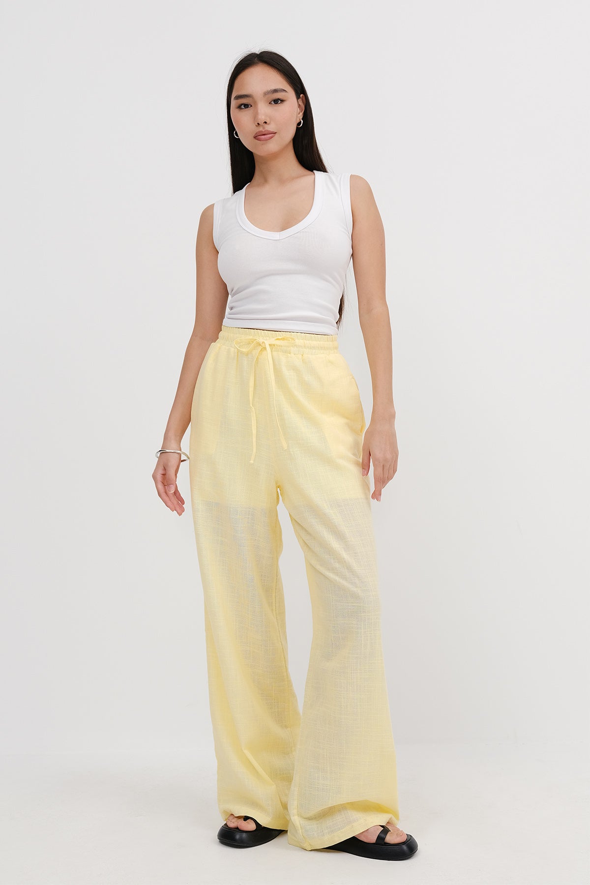 Yellow_Wide-Leg-Trousers-with-Pockets-addax