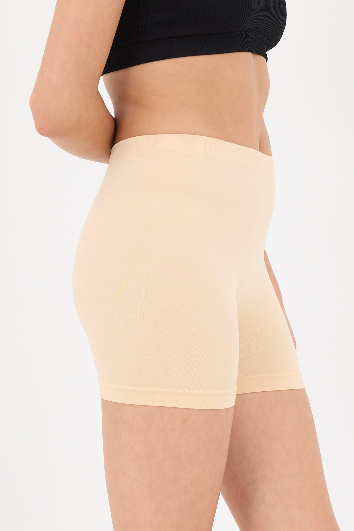 Skin_High-Waist-Seamless-Shorts-Tights-addax