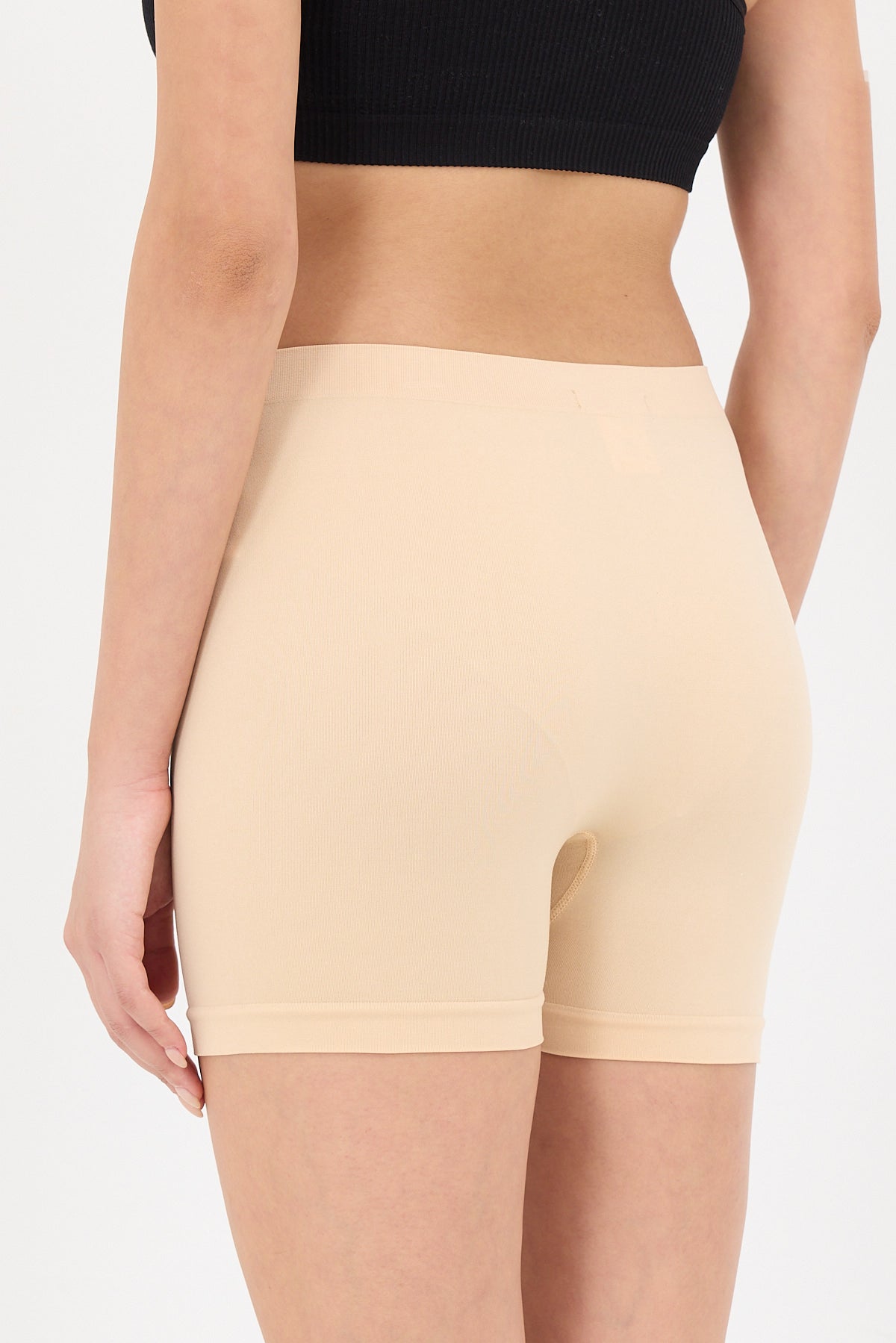 Skin_High-Waist-Seamless-Shorts-Tights-addax