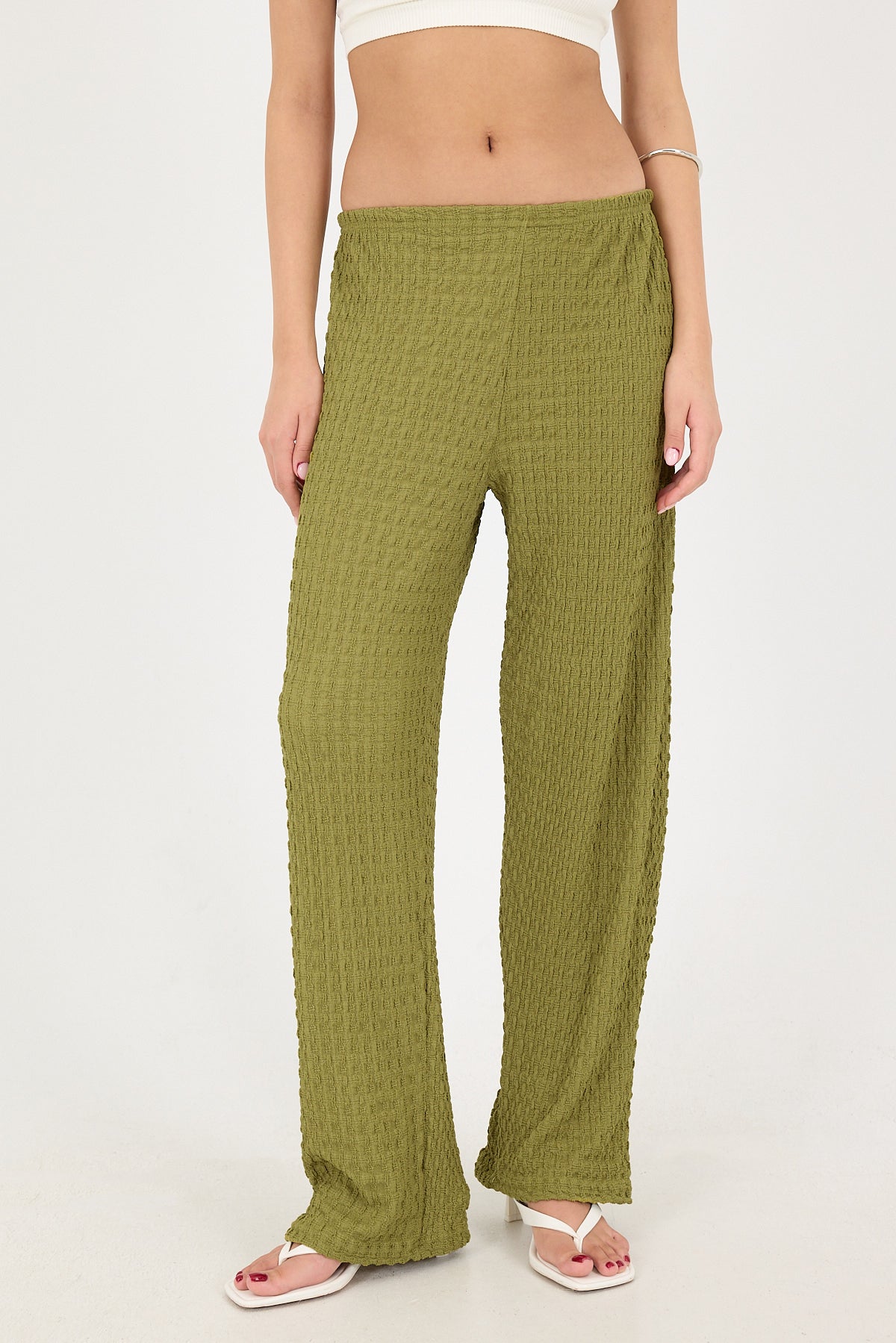 Oil-Green_Textured-Elastic-Waist-Wide-Leg-Pants-addax