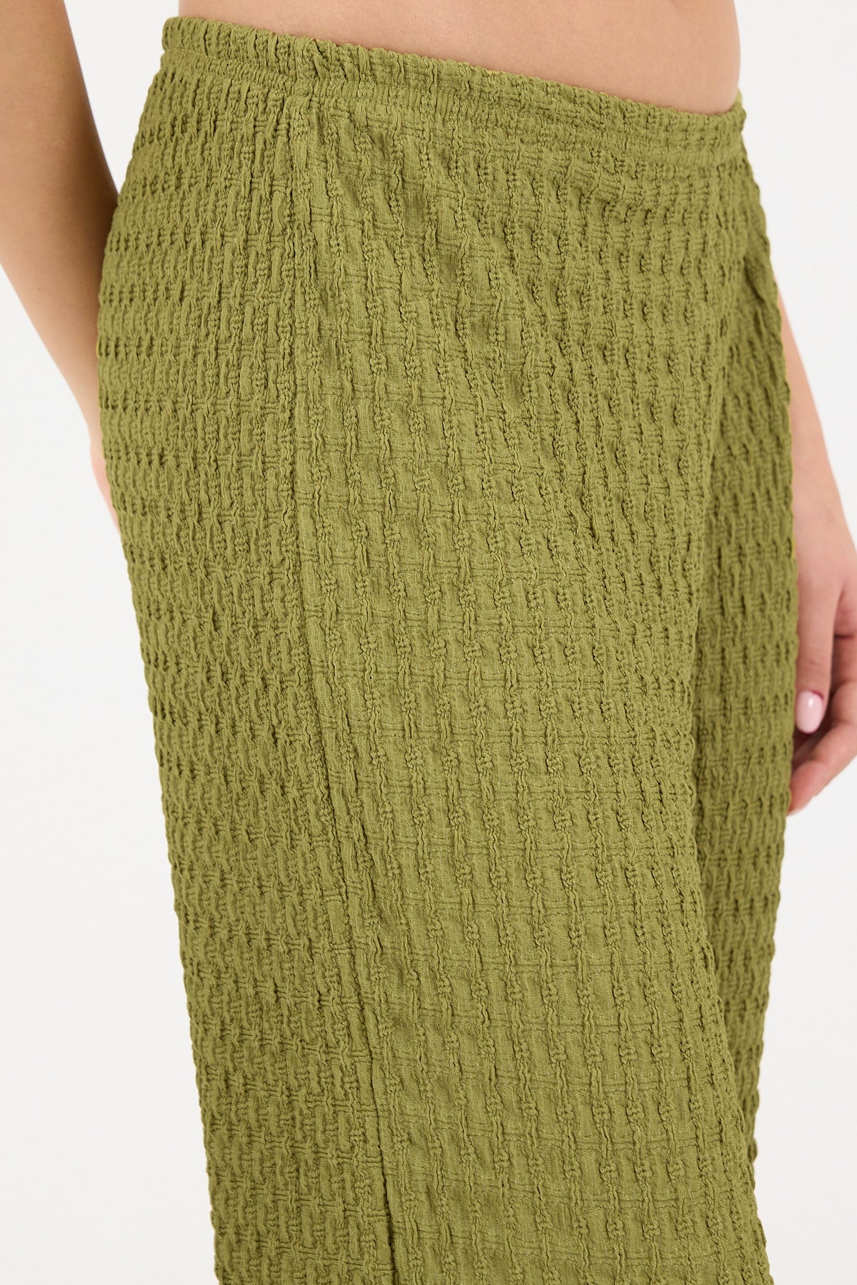 Oil-Green_Textured-Elastic-Waist-Wide-Leg-Pants-addax
