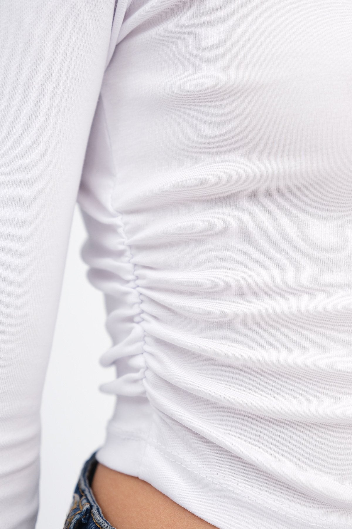 White_Crew-Neck-Basic-Blouse- with-Gathered-Sides-addax