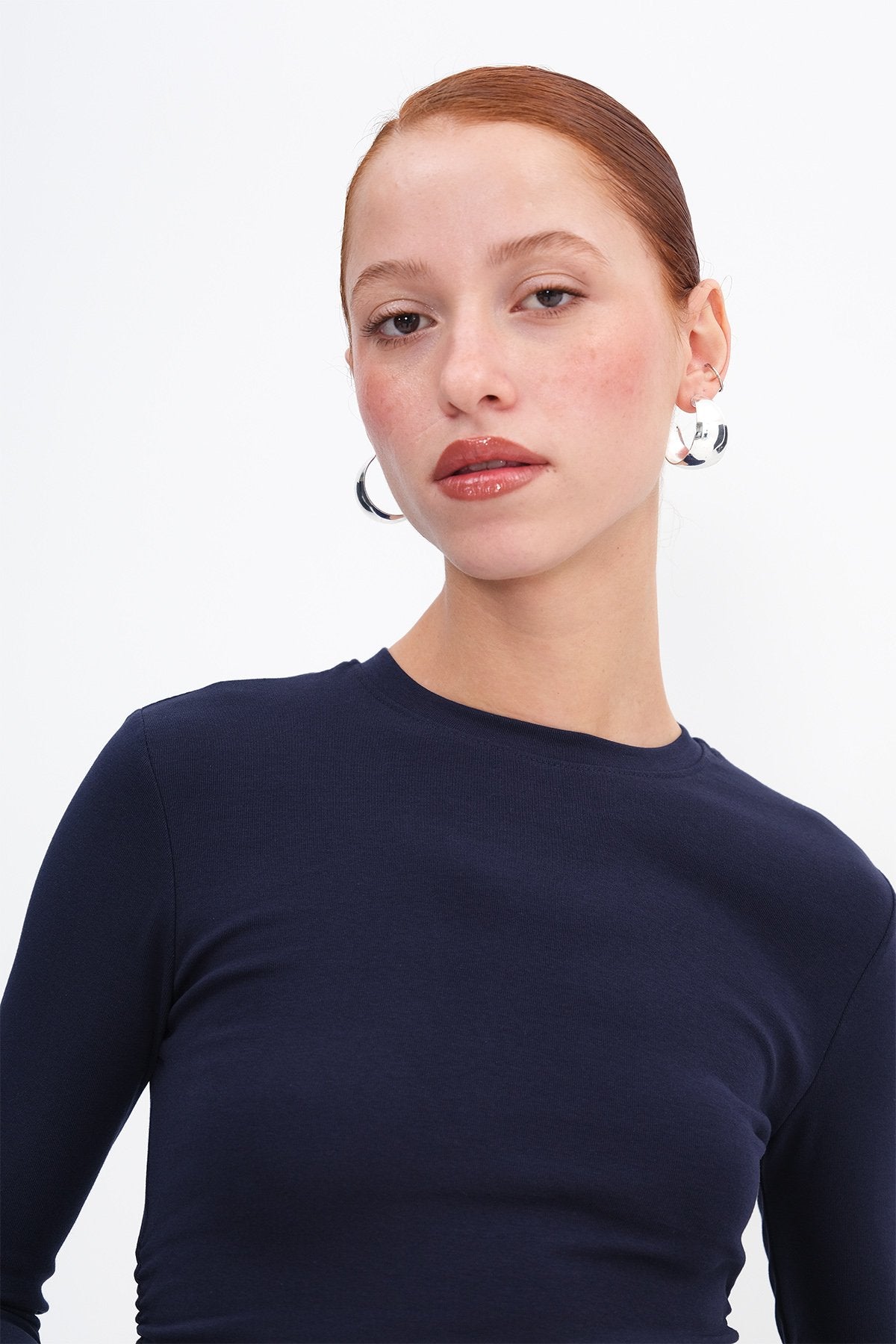 Night-Blue_Crew-Neck-Basic-Blouse-with-Gathered-Sides-addax