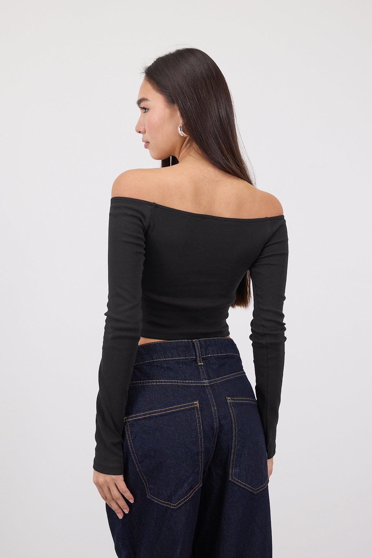 Black_Boat-Neck-Long-Sleeve-Crop-Top-addax