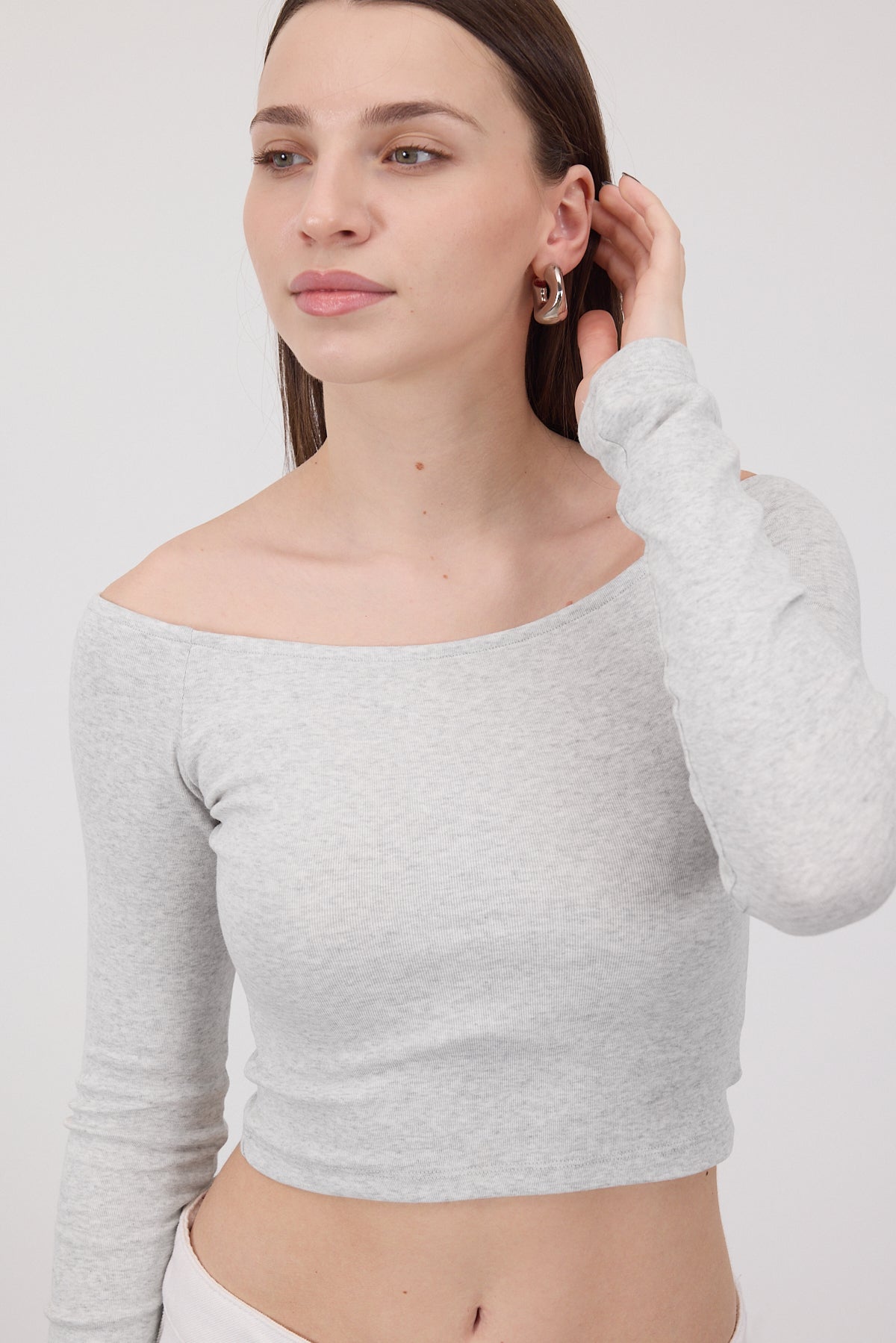 Snow-Melange_Boat-Neck-Long-Sleeve-Crop-Top-addax
