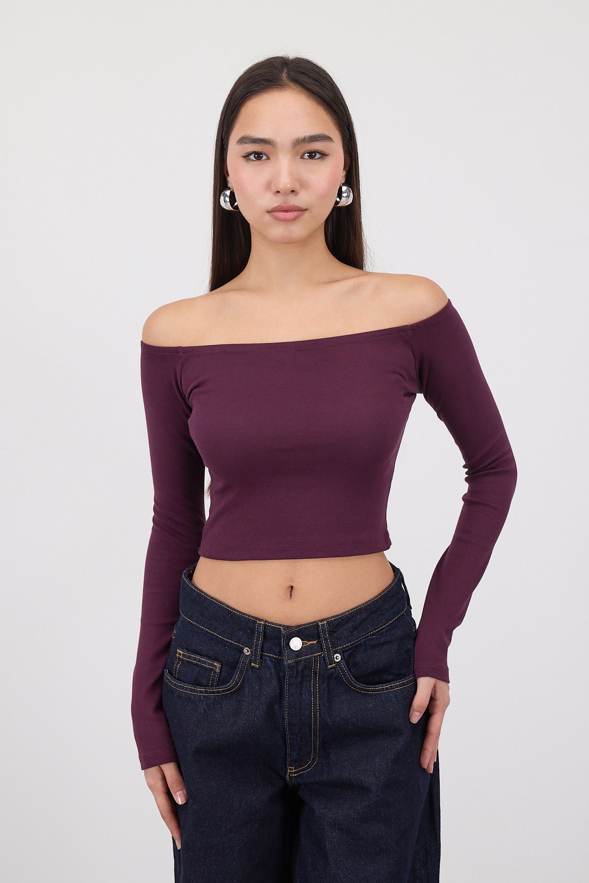 Gardenia_Boat-Neck-Long-Sleeve-Crop-Top-addax