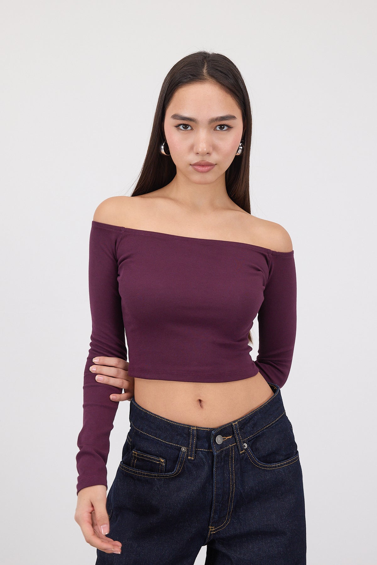 Gardenia_Boat-Neck-Long-Sleeve-Crop-Top-addax
