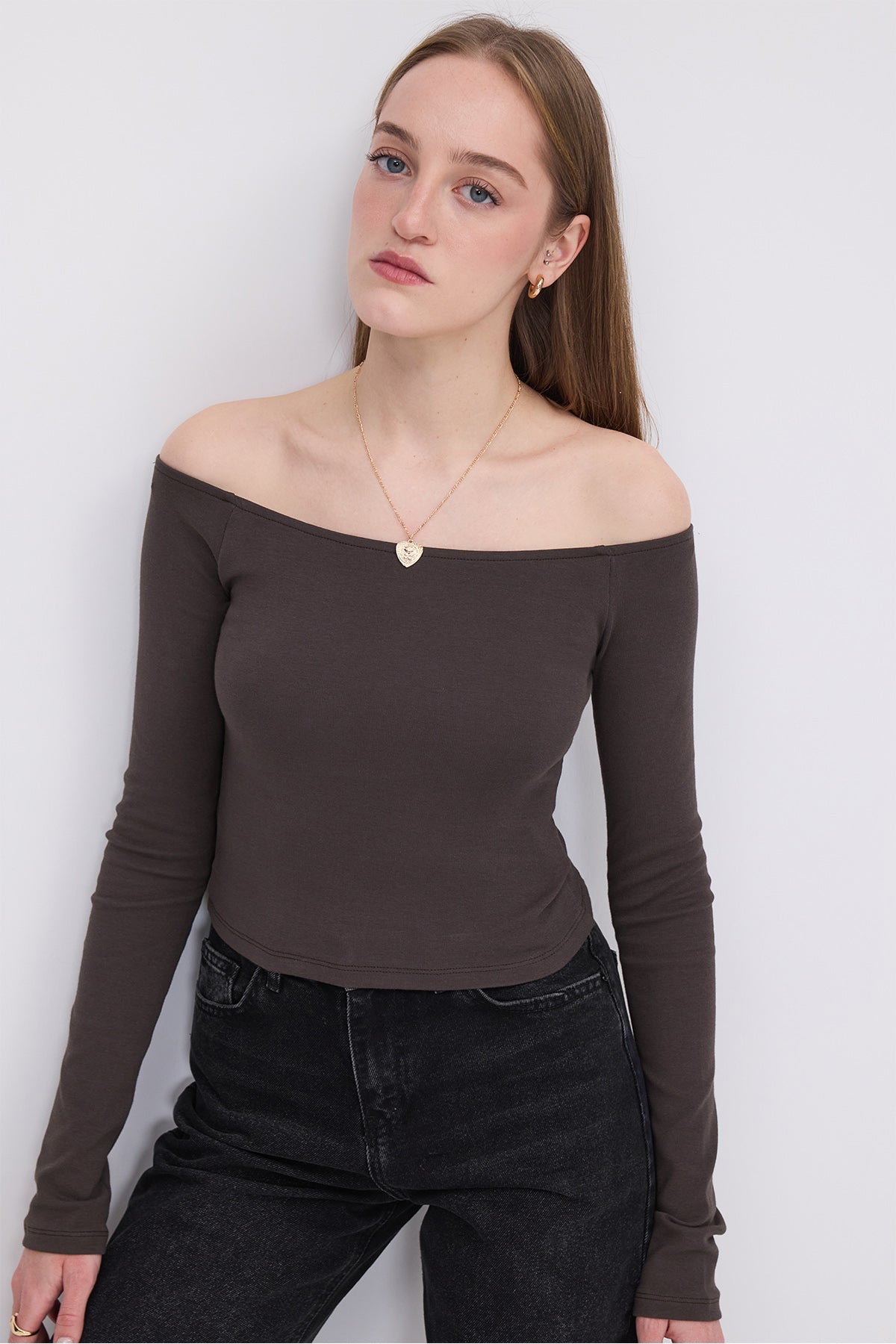 Soft-Brown_Boat-Neck-Long-Sleeve-Crop-Top-addax