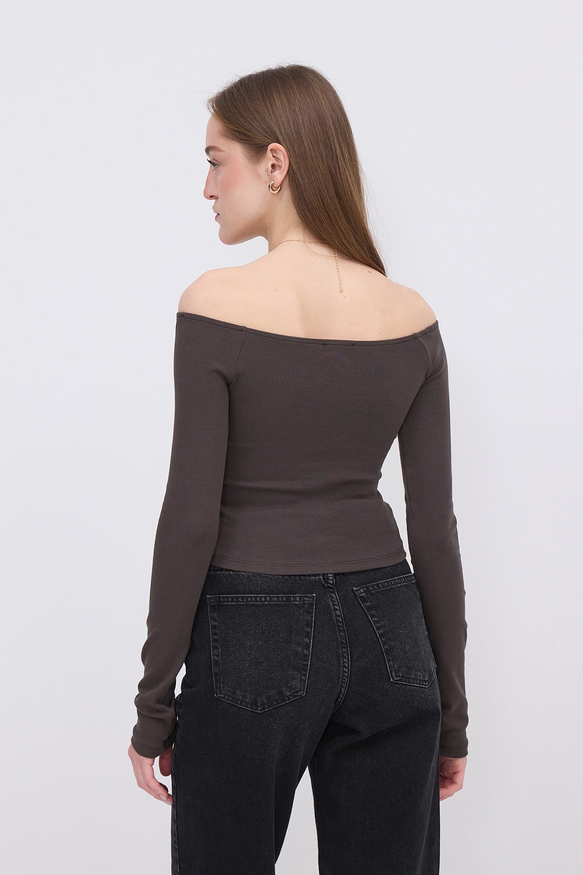 Soft-Brown_Boat-Neck-Long-Sleeve-Crop-Top-addax