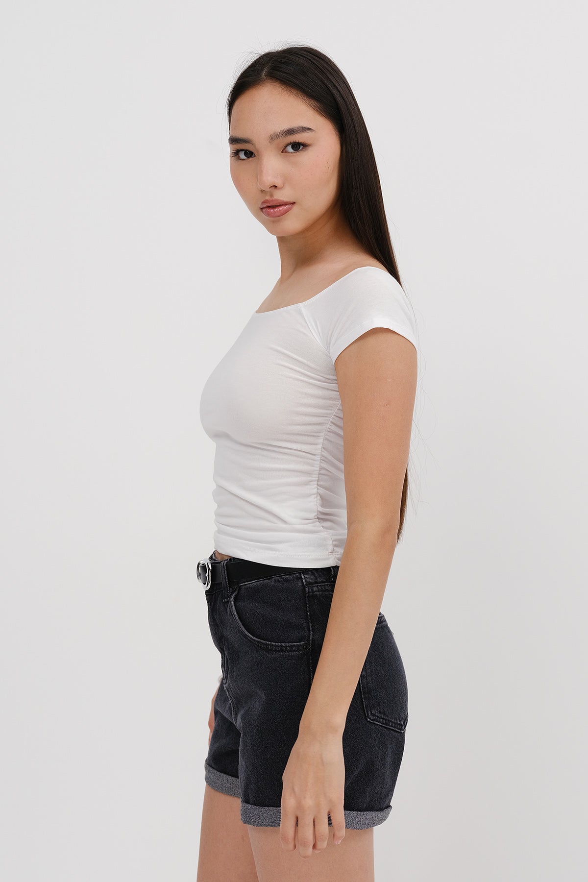 White_Boat-Neck-T-shirt-addax