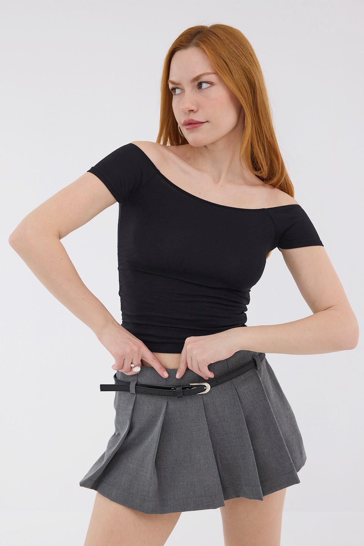 Black_Boat-Neck-T-shirt-addax