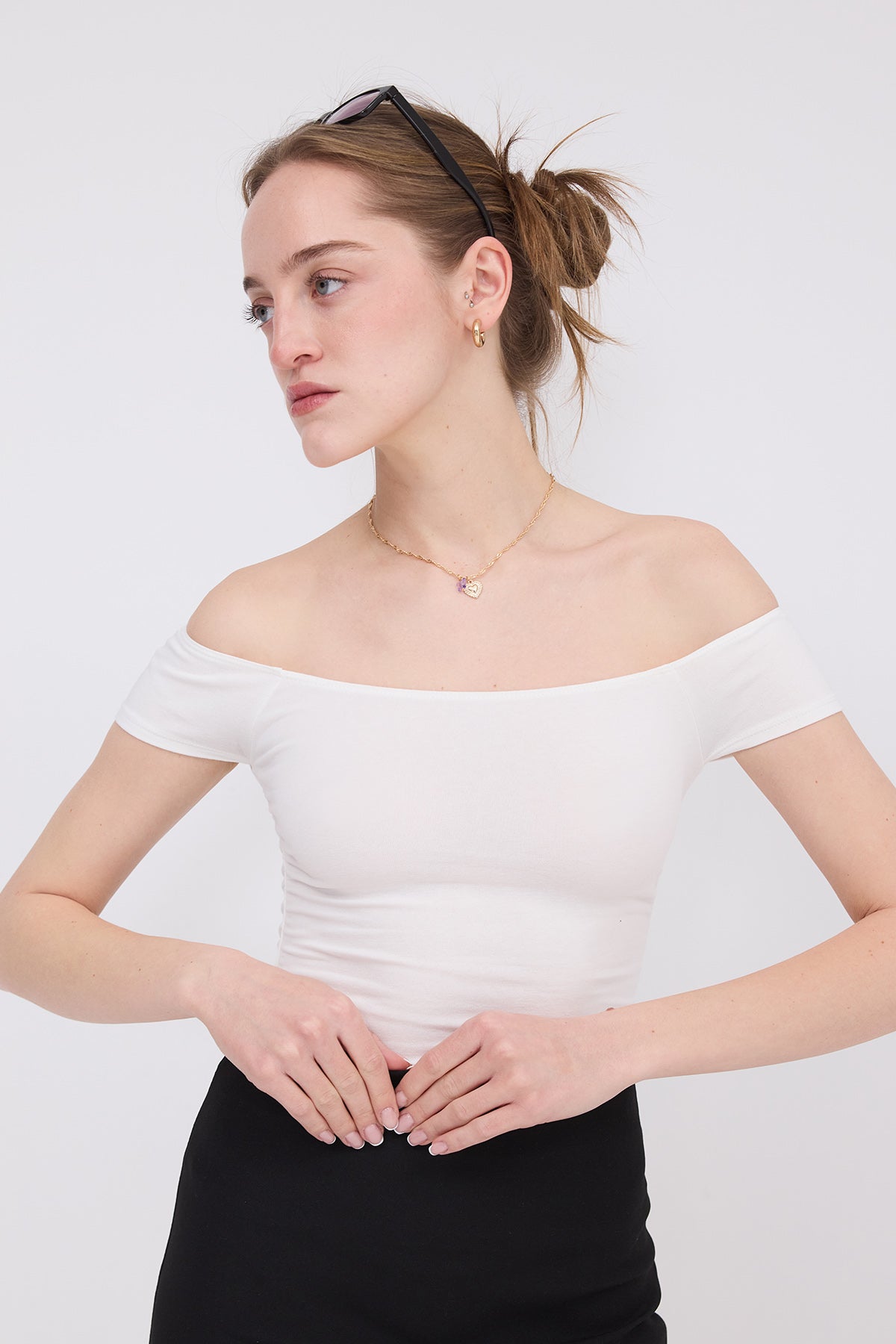 Ecru_Boat-Neck-T-shirt-addax