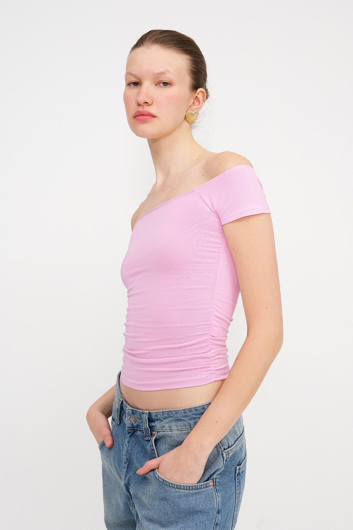 Begonia_Boat-Neck-T-shirt-addax