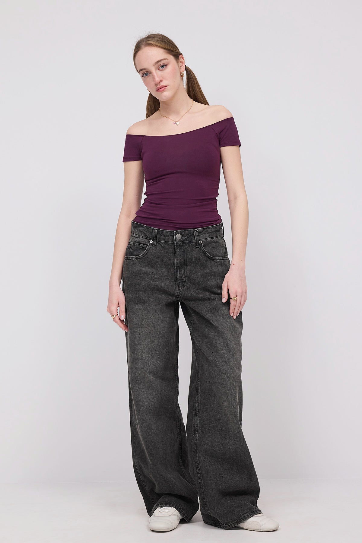 Gardenia_Boat-Neck-T-shirt-addax