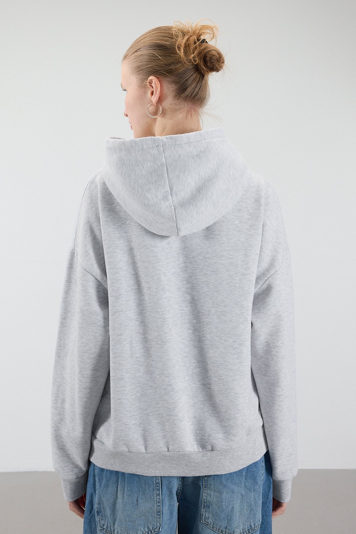 Snow-Melange_Hooded-Brushed-Basic-Sweatshirt-addax