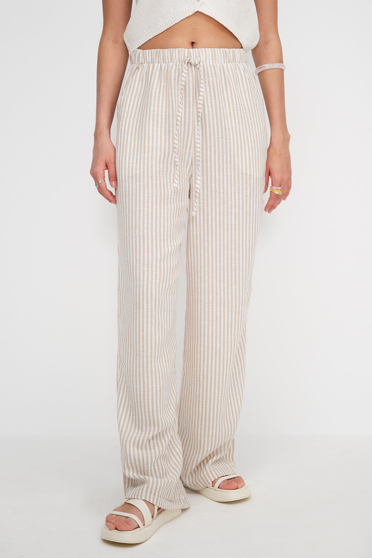 Beige_Striped-Wide-Leg-Trousers-addax