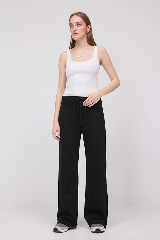 Black_Elastic-Waist-Wide-Leg-Sweatpants-addax