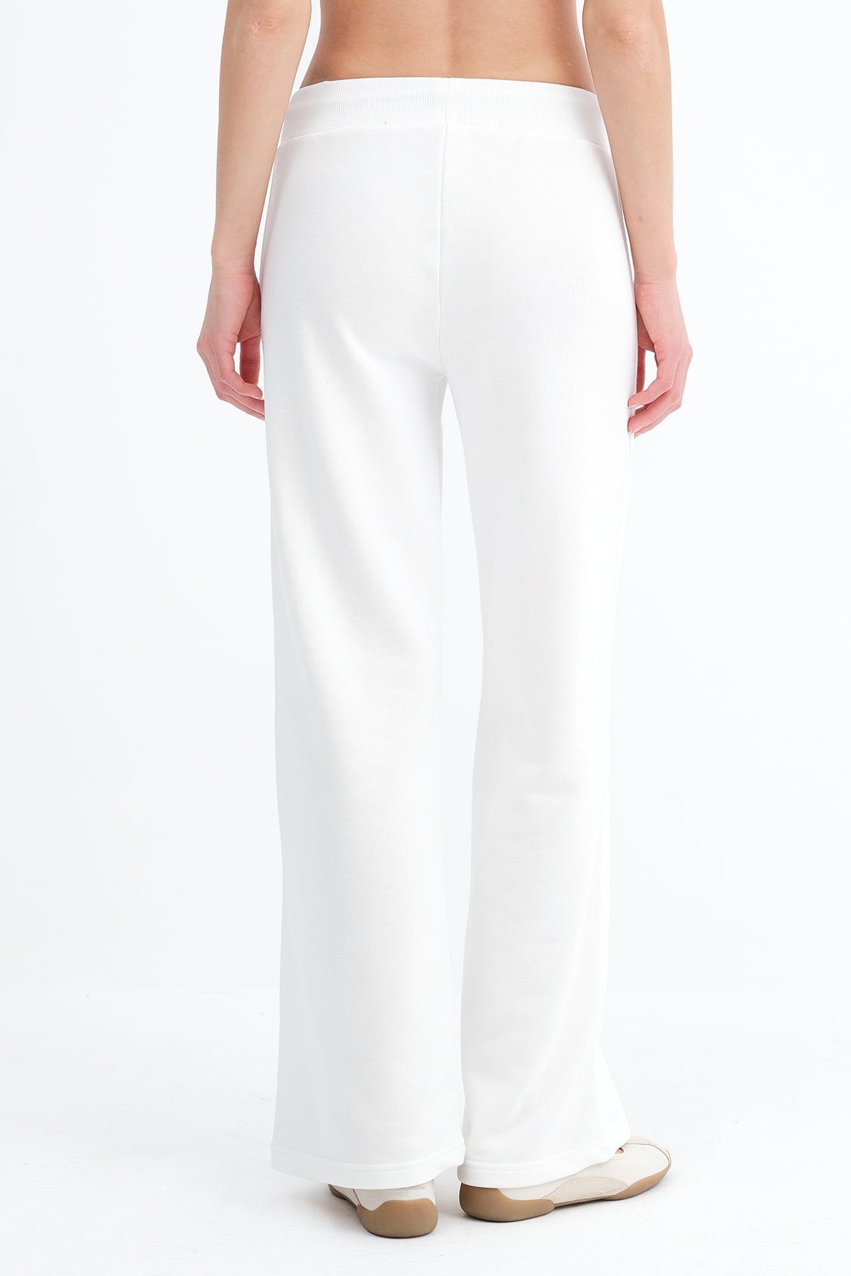 Ecru_Elastic-Waist-Wide-Leg-Sweatpants-addax