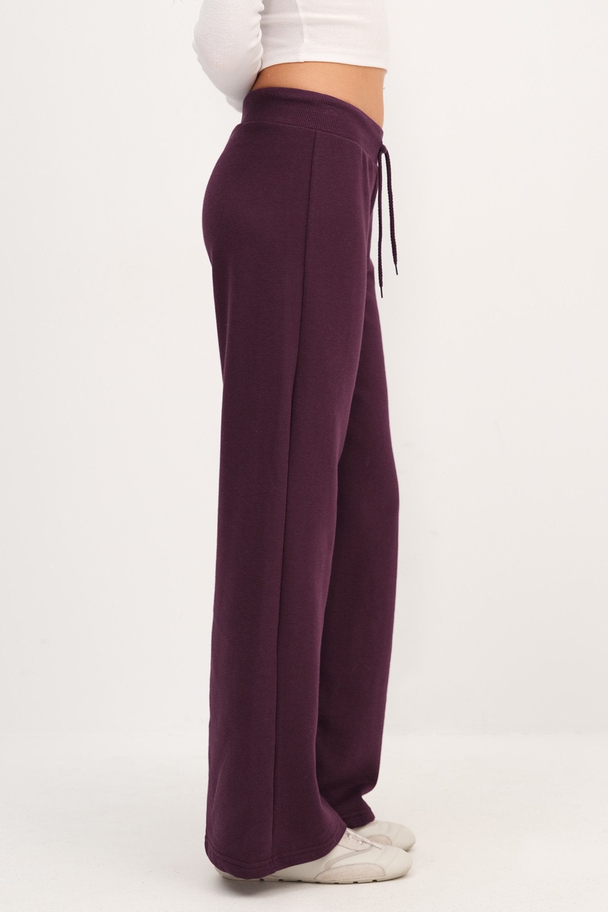 Gardenia_Elastic-Waist-Wide-Leg-Sweatpants-addax