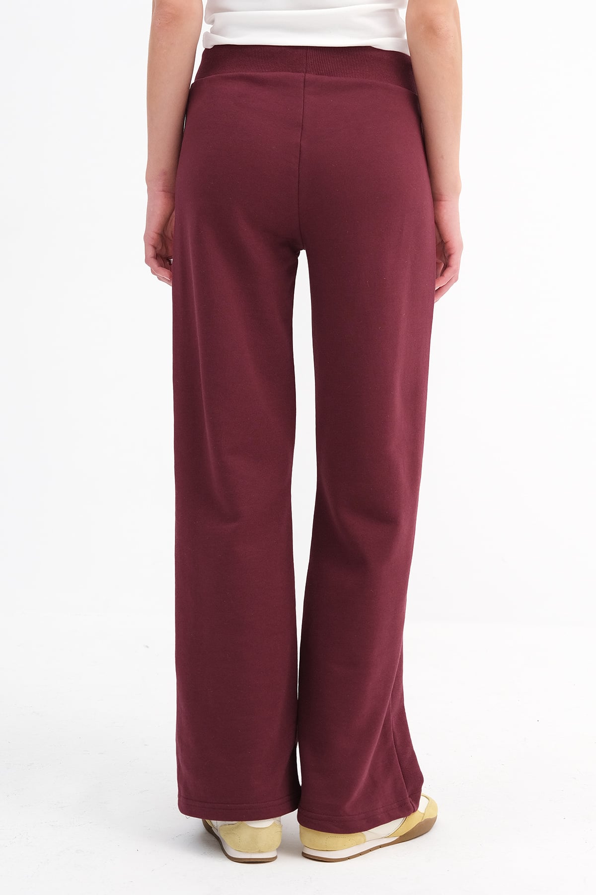 Light-Burgundy_Elastic-Waist-Wide-Leg-Sweatpants-addax