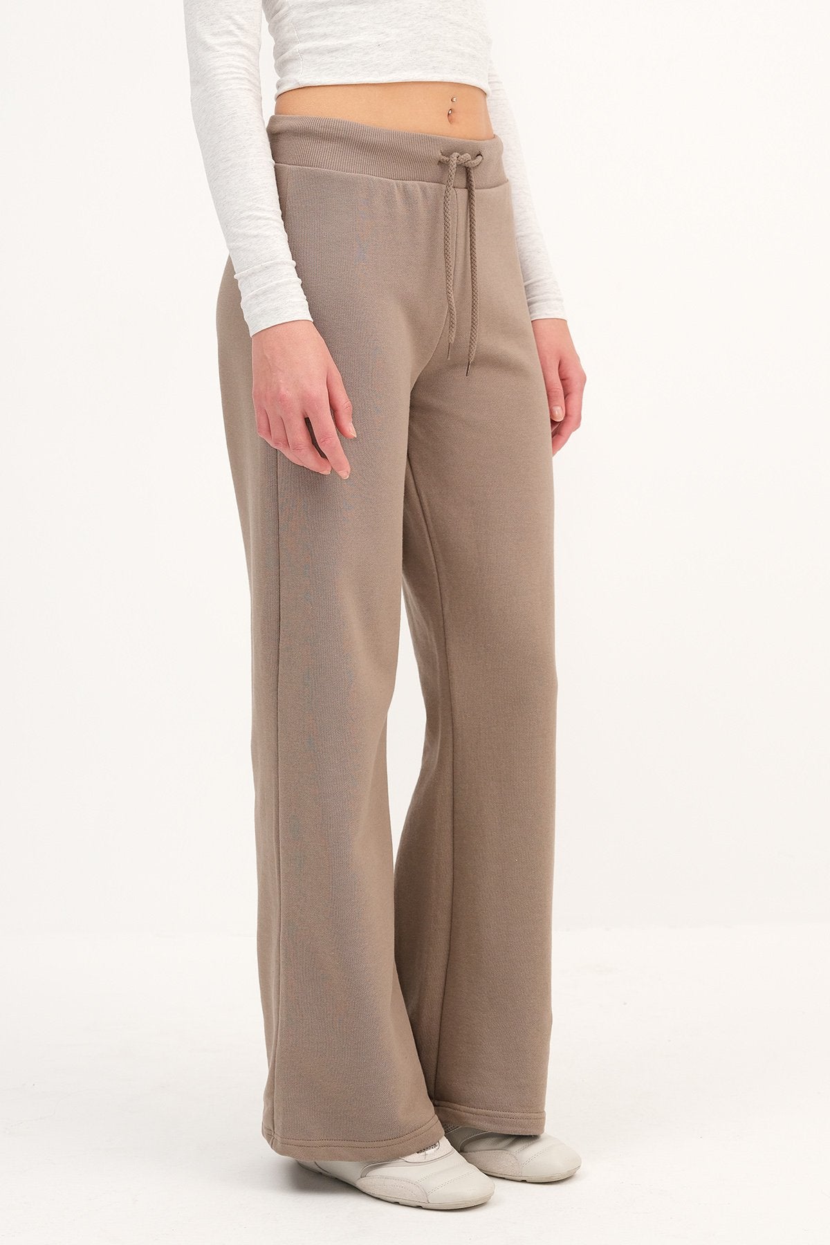 Annual_Elastic-Waist-Wide-Leg-Sweatpants-addax