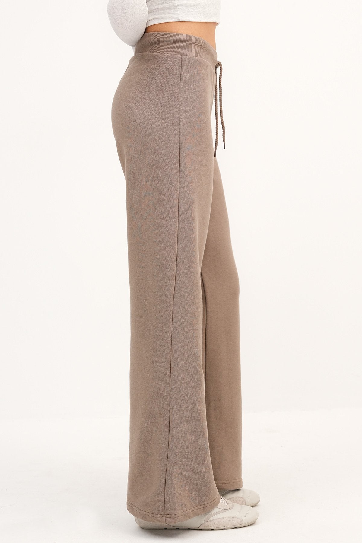 Annual_Elastic-Waist-Wide-Leg-Sweatpants-addax