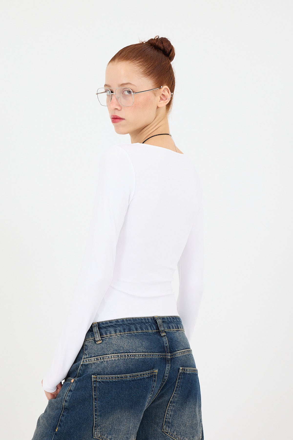 White_V-Neck-Long-Sleeve-Basic-Bodysuit-addax