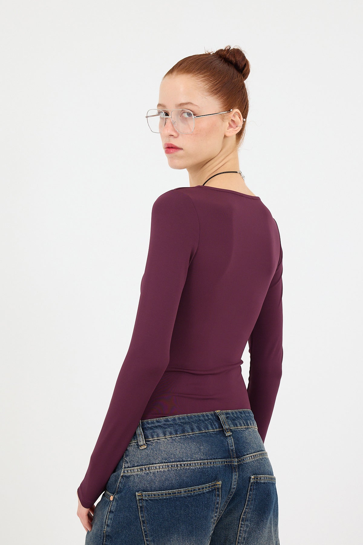 Gardenia_V-Neck-Long-Sleeve-Basic-Bodysuit-addax