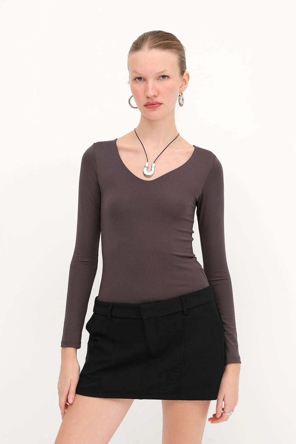 Soft-Brown_V-Neck-Long-Sleeve-Basic-Bodysuit-addax