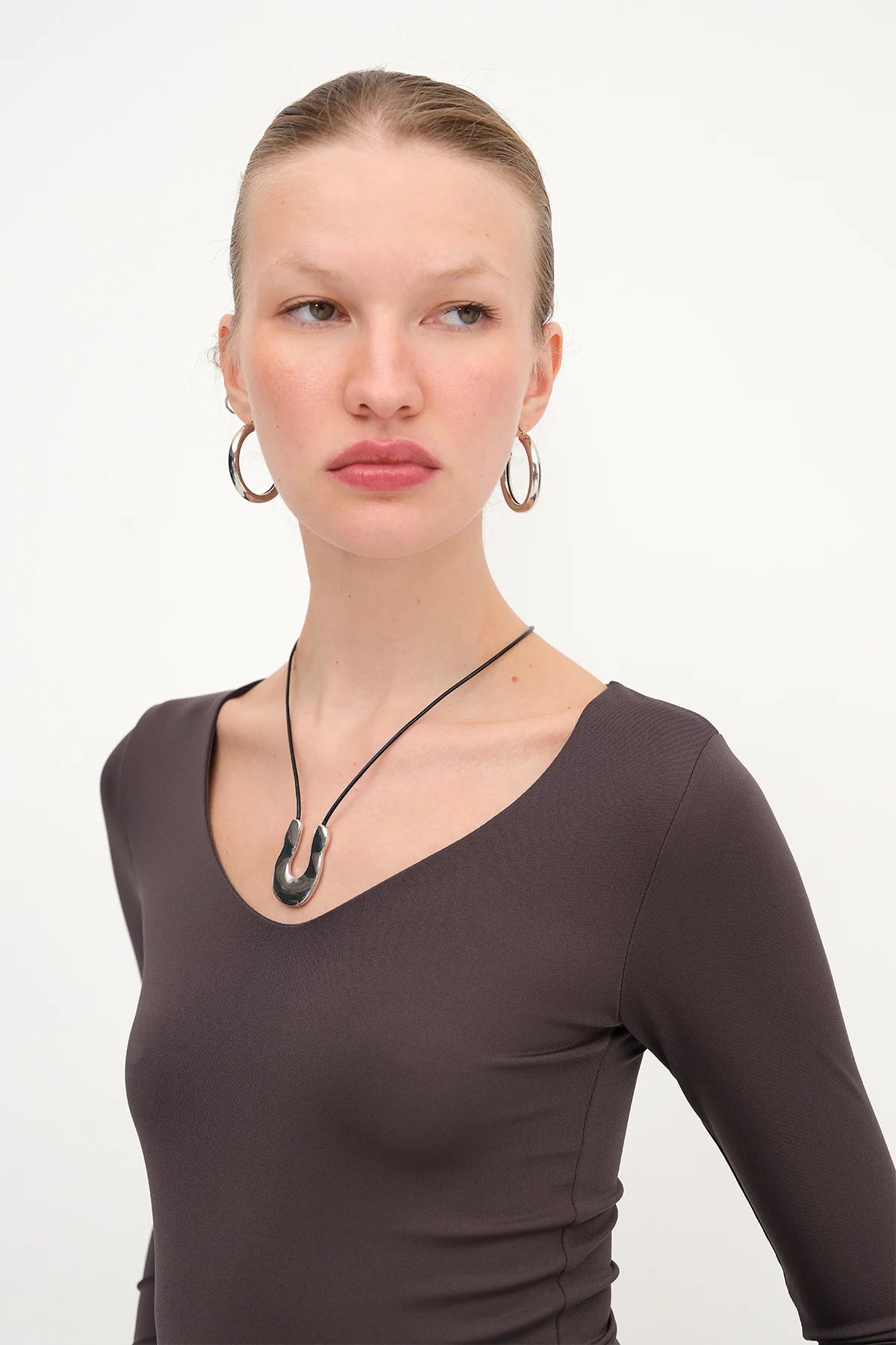 Soft-Brown_V-Neck-Long-Sleeve-Basic-Bodysuit-addax