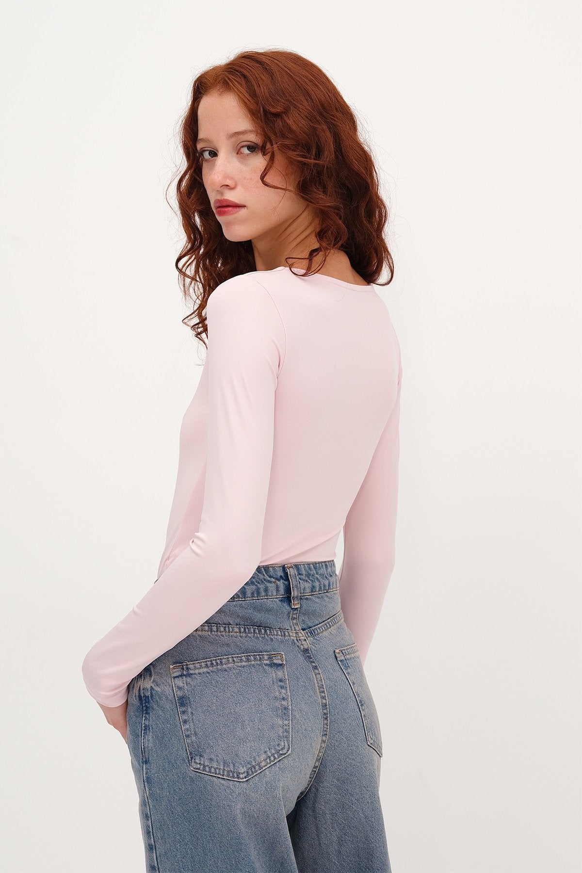 Lotus_V-Neck-Long-Sleeve-Basic-Bodysuit-addax