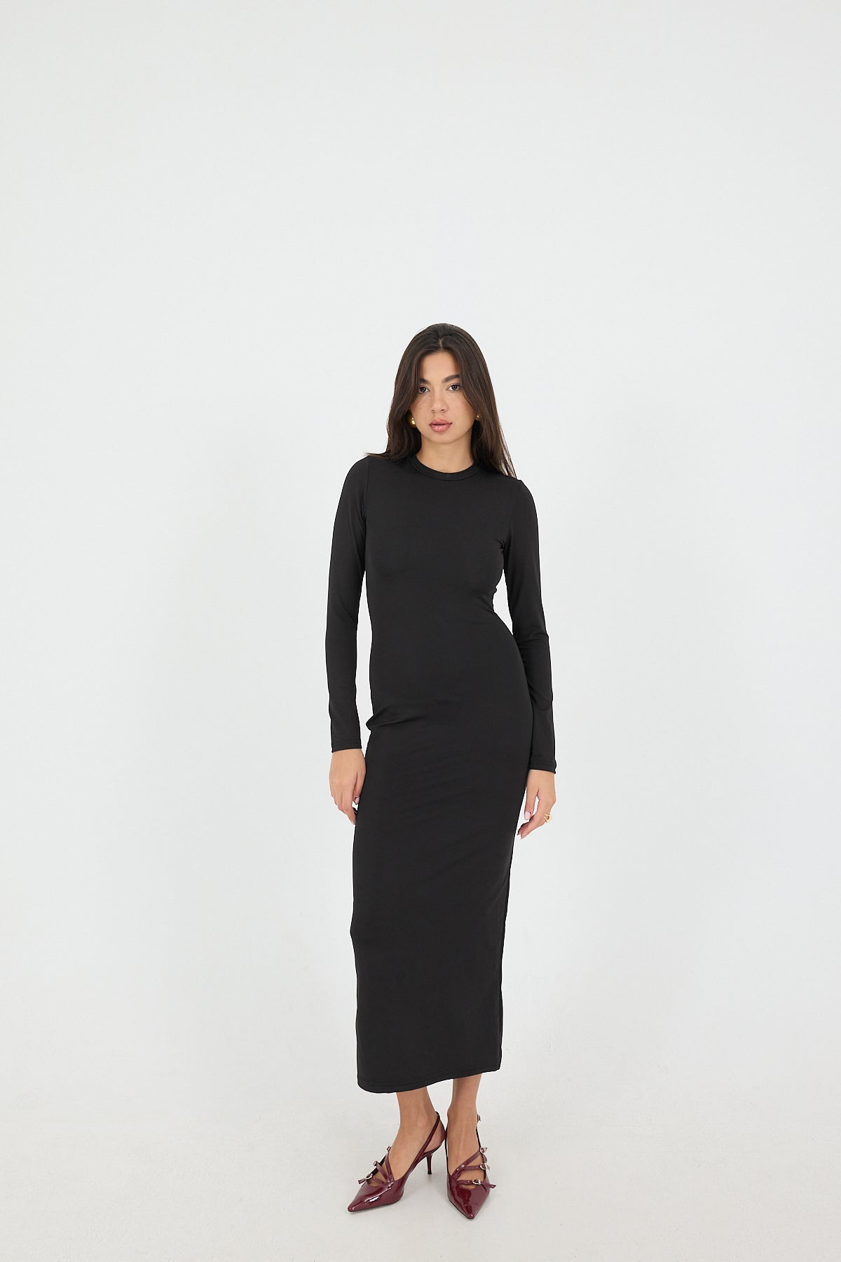 Black_Crew-Neck,-Backless-Long-Dress-addax