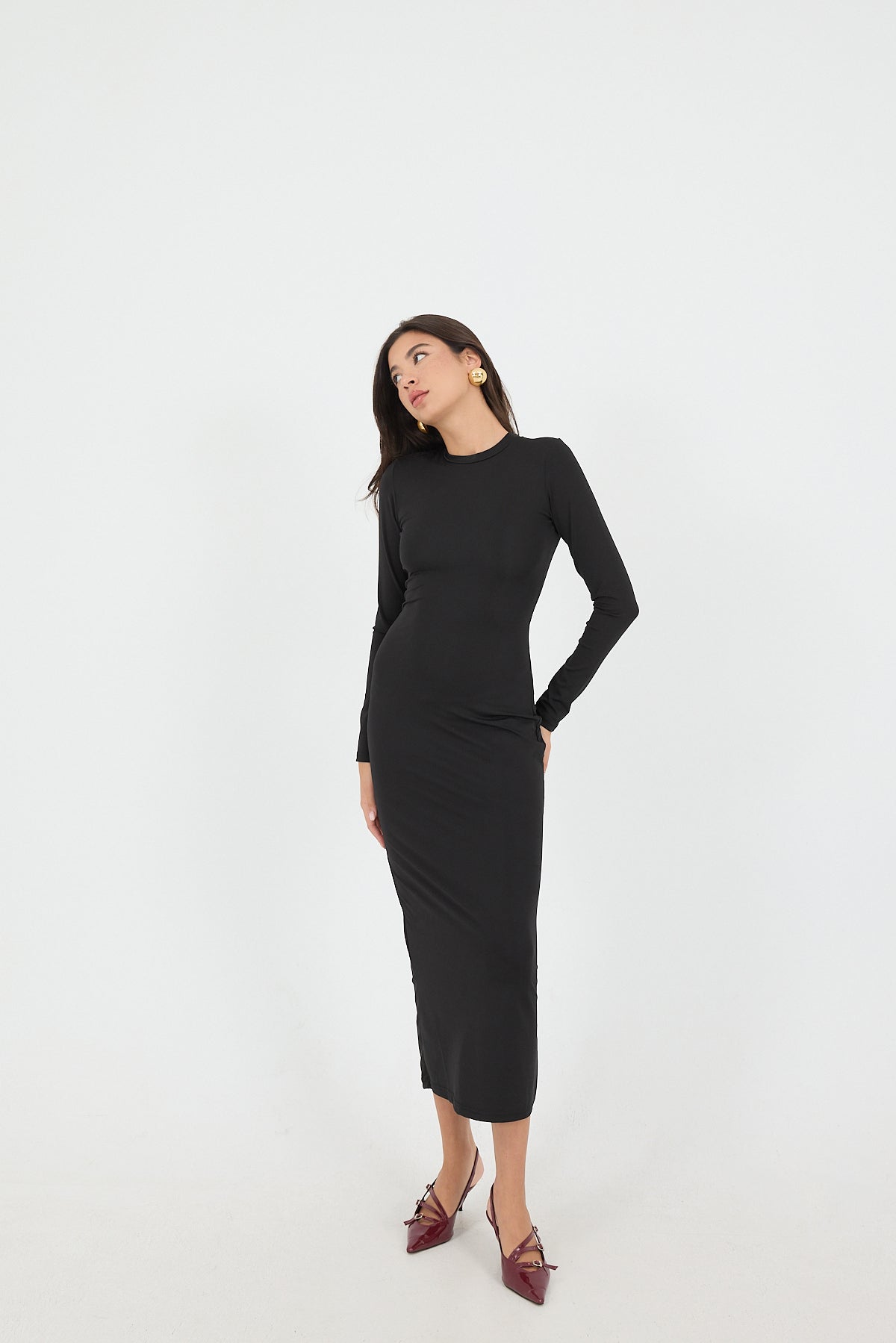 Black_Crew-Neck,-Backless-Long-Dress-addax