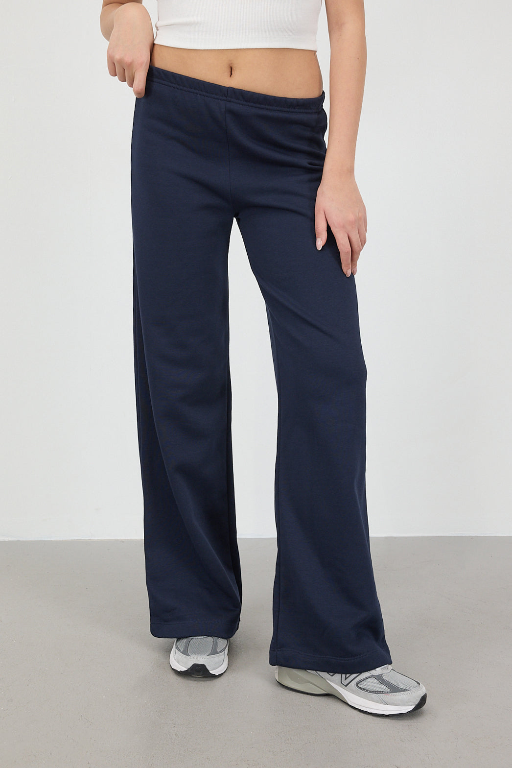 Night-Blue_Elastic-Waist-Wide-Leg-Sweatpants-addax