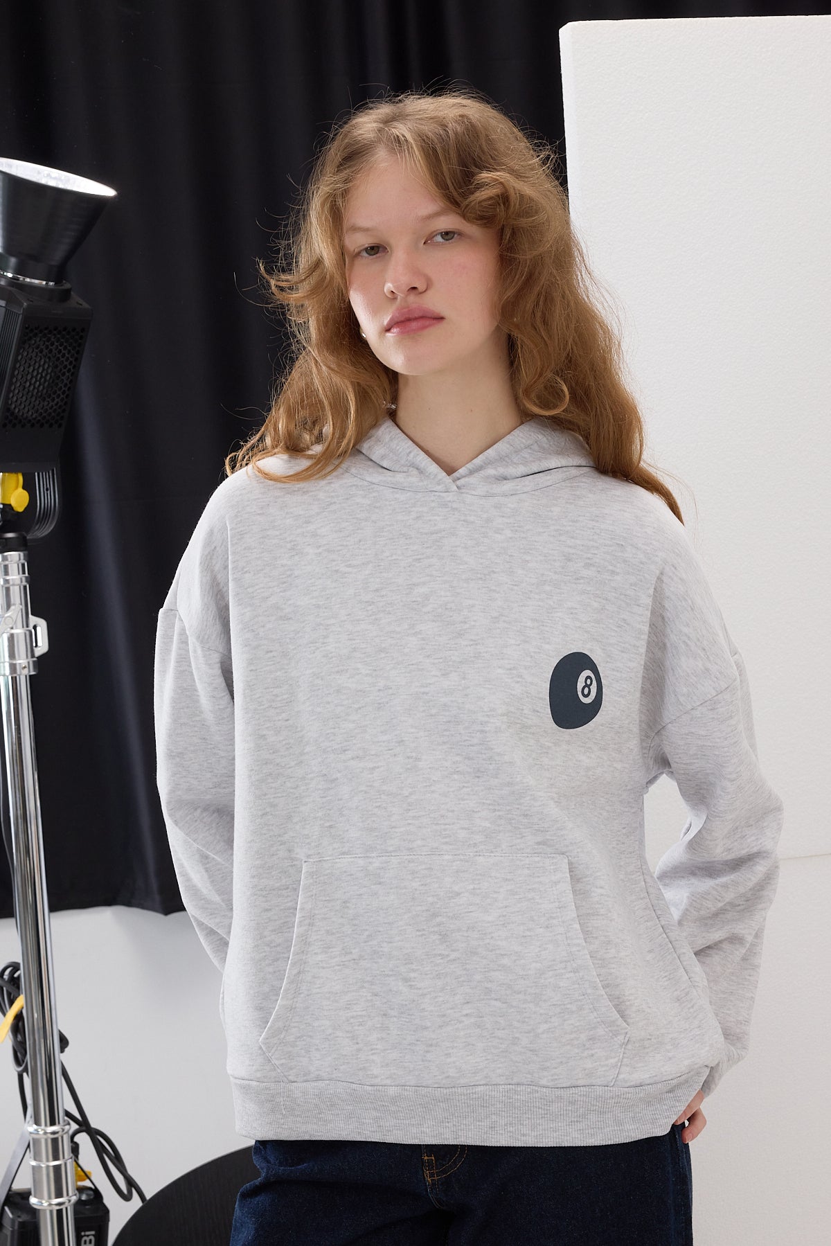 Snow-Melange_Billiard-Ball-Printed-Raised-Sweatshirt-addax