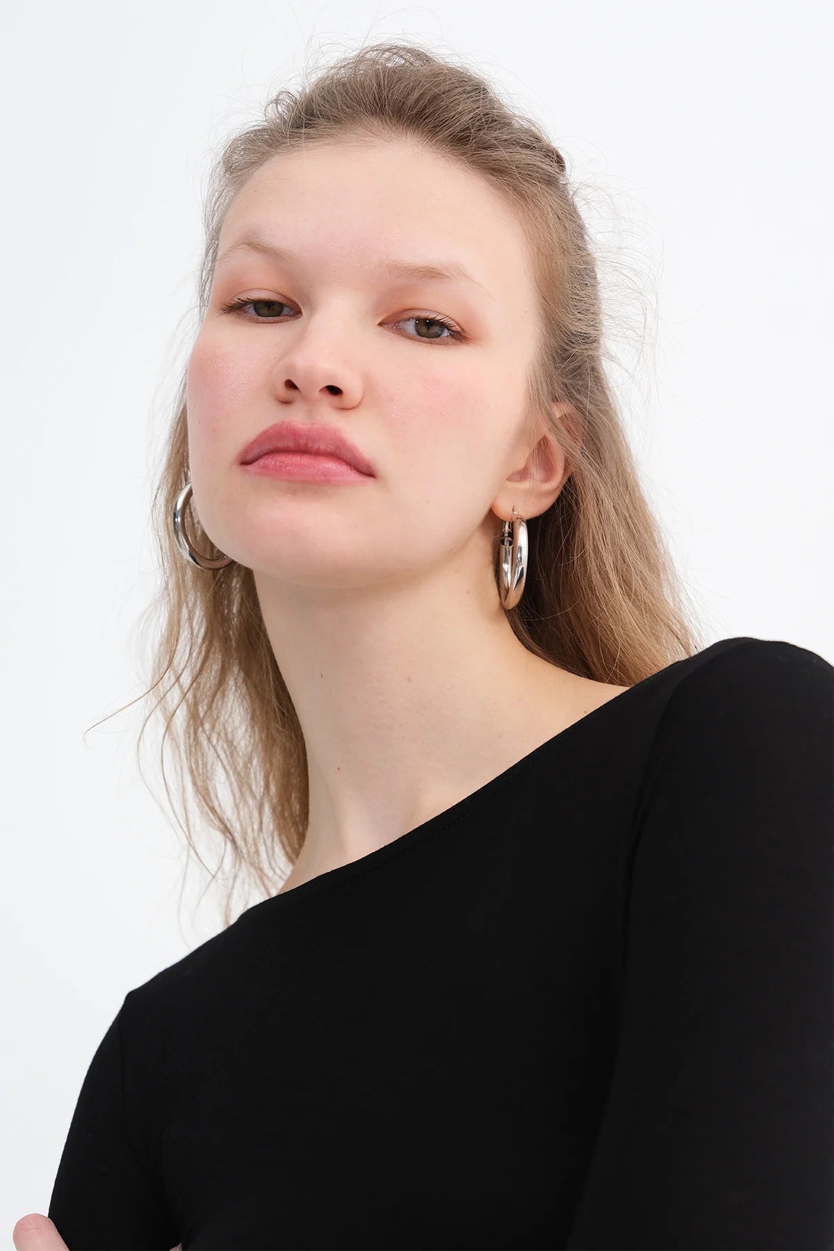 Black_Long-Sleeve-Basic-Blouse-addax