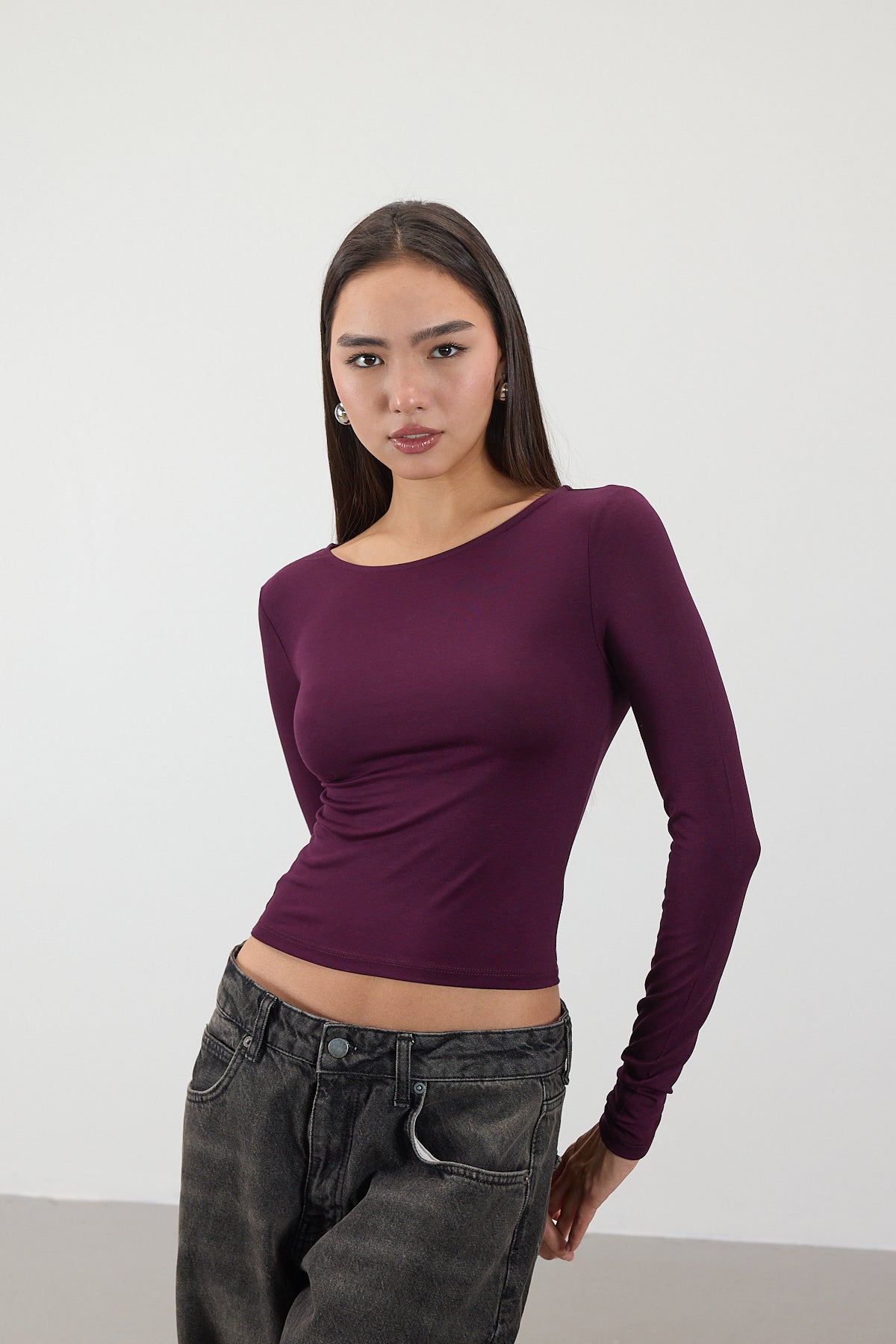 Gardenia_Long-Sleeve-Basic-Blouse-addax