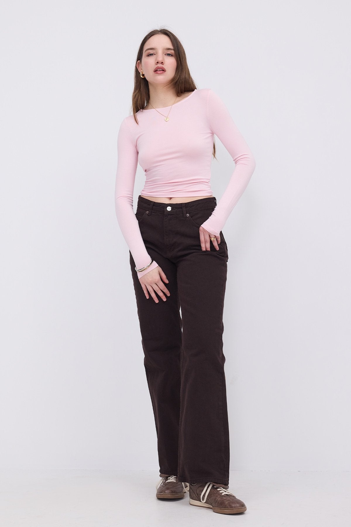 Lotus_Long-Sleeve-Basic-Blouse-addax
