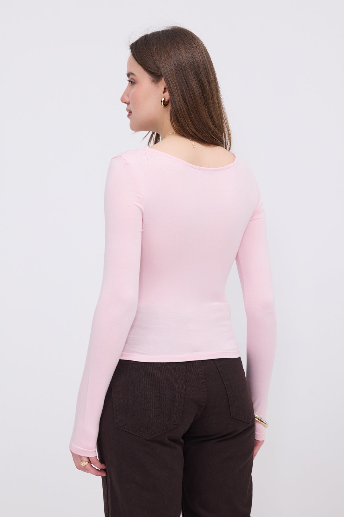 Lotus_Long-Sleeve-Basic-Blouse-addax