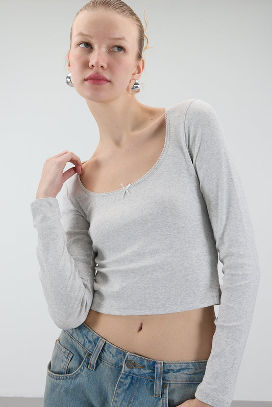 Snow-Melange_U-Neck-Long-Sleeve-Blouse-with-Bow-addax