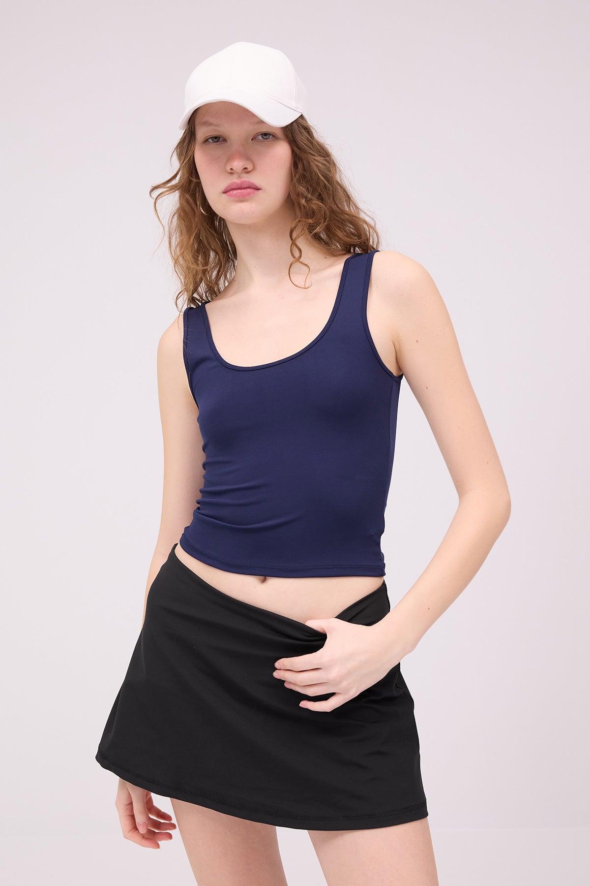 Night-Blue_U-Neck-Basic-Undershirt-addax