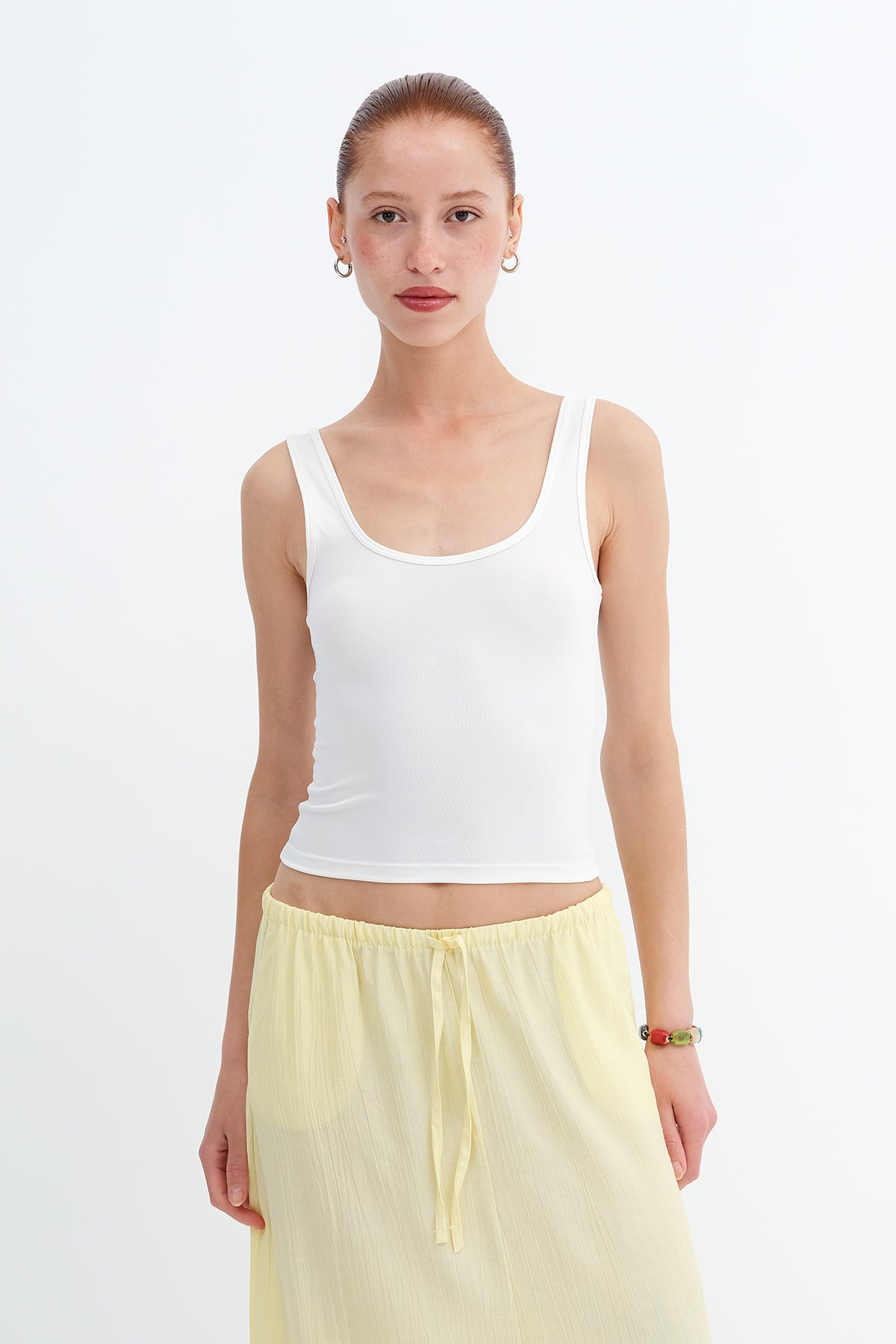 Ecru_U-Neck-Basic-Undershirt-addax