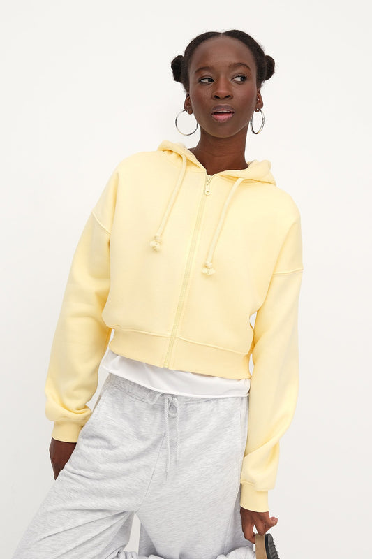 Yellow_Raised-Zipper-Sweatshirt-addax