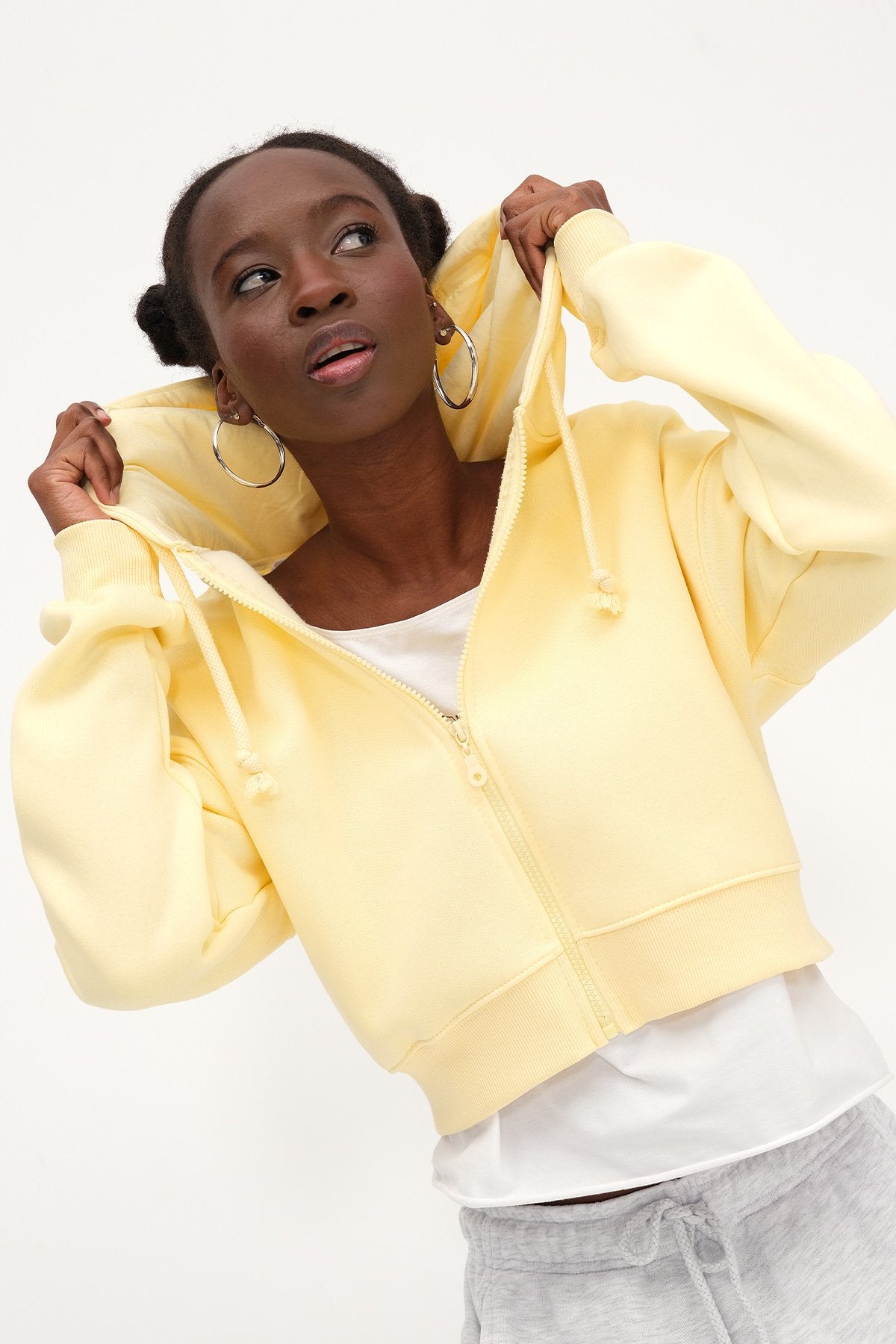 Yellow_Raised-Zipper-Sweatshirt-addax